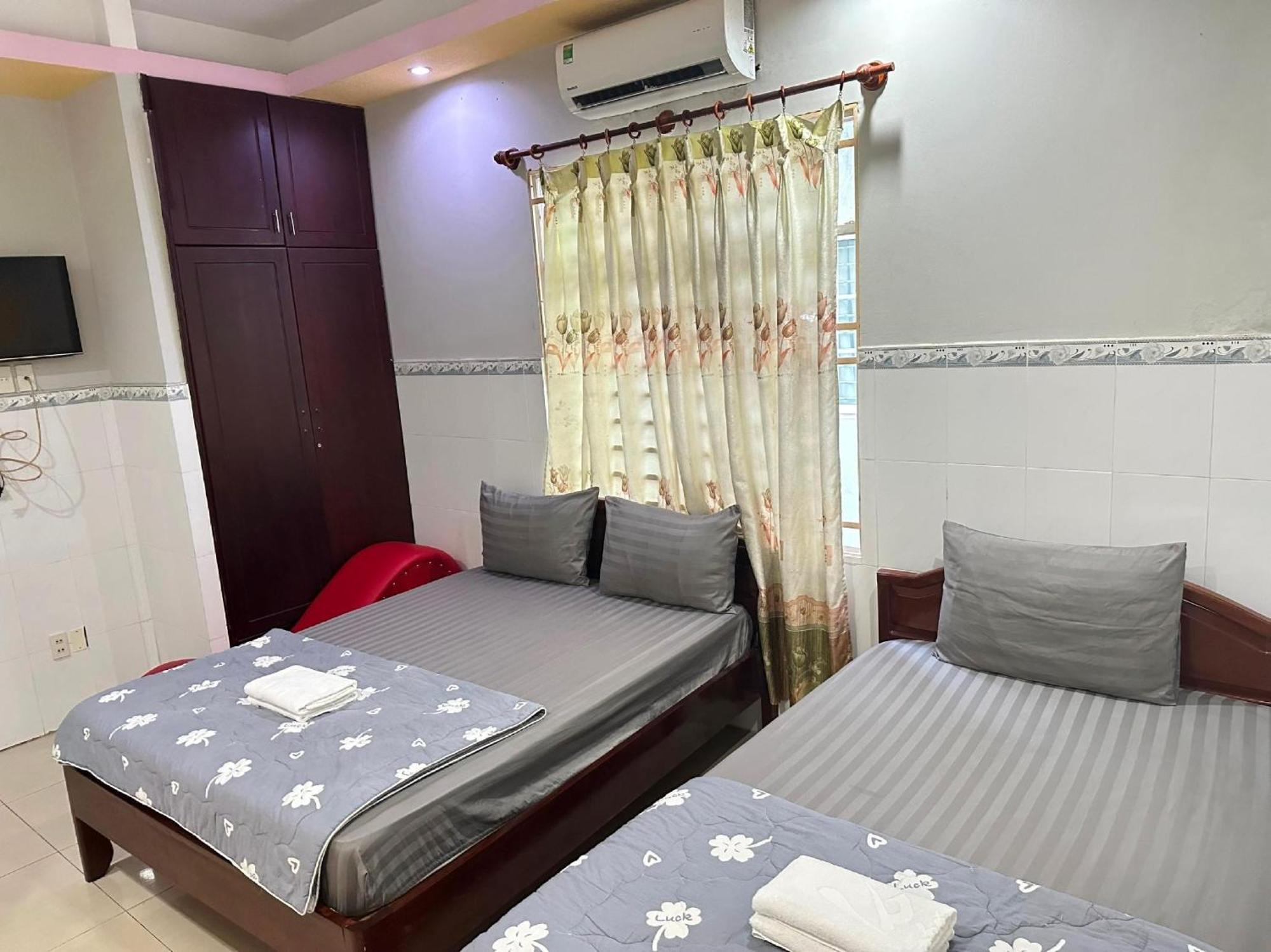 Tuan Tuan Khách sạn TP. Hồ Chí Minh